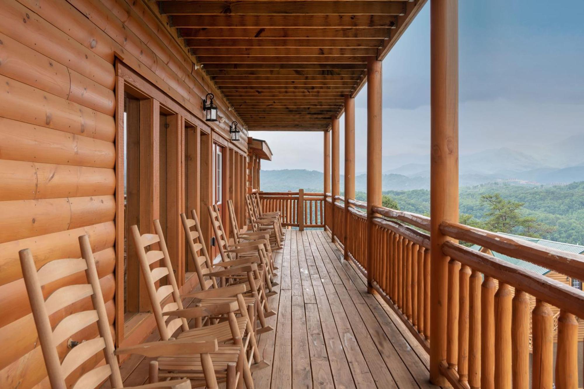 Sugarland By Avantstay Sleeps 28 Home Theatre Two Hot Tubs Indoor Pool Incredible Views Pigeon Forge Esterno foto