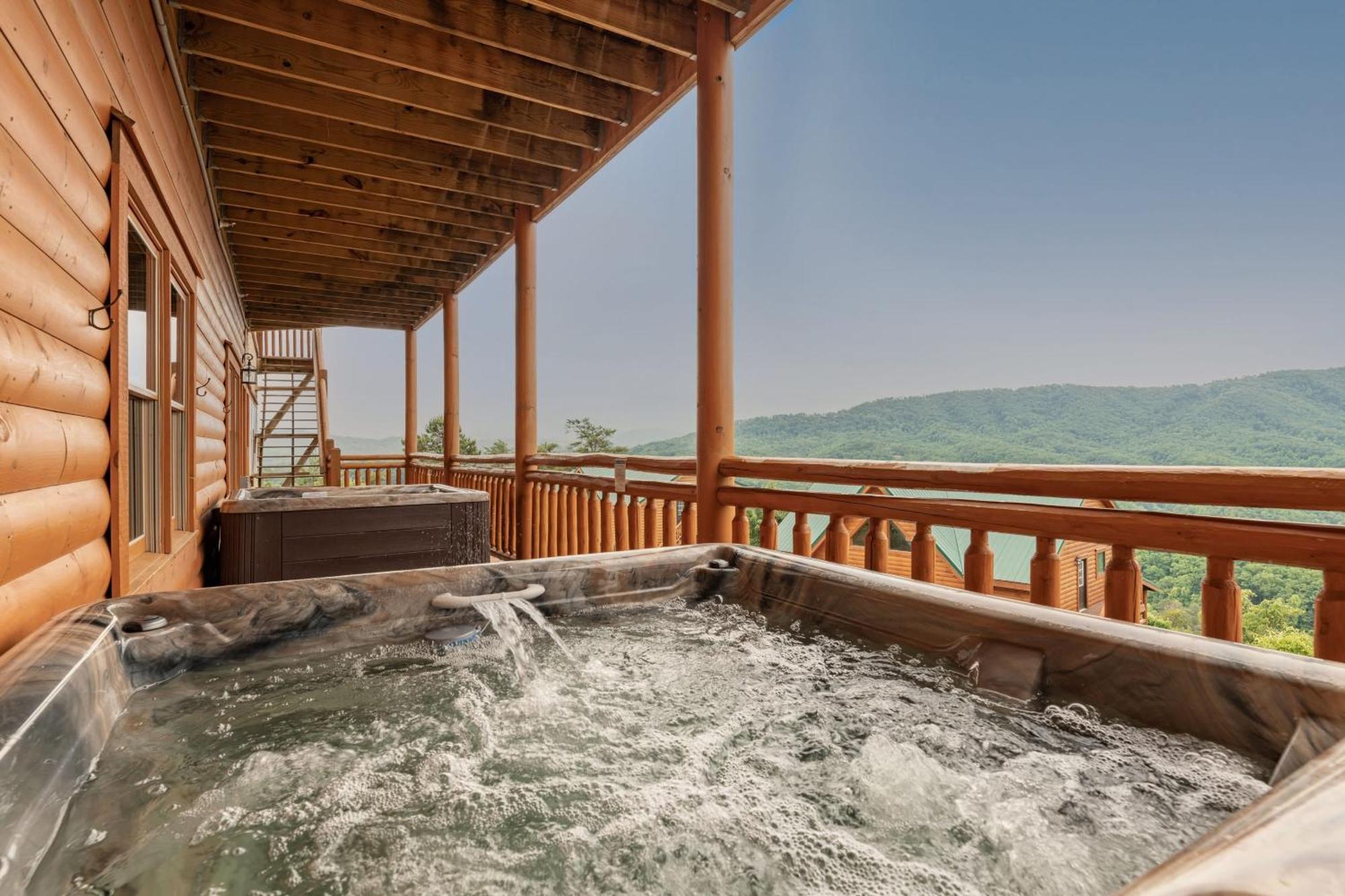 Sugarland By Avantstay Sleeps 28 Home Theatre Two Hot Tubs Indoor Pool Incredible Views Pigeon Forge Esterno foto